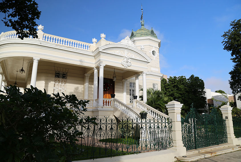 Quinta Montes Molina, Merida