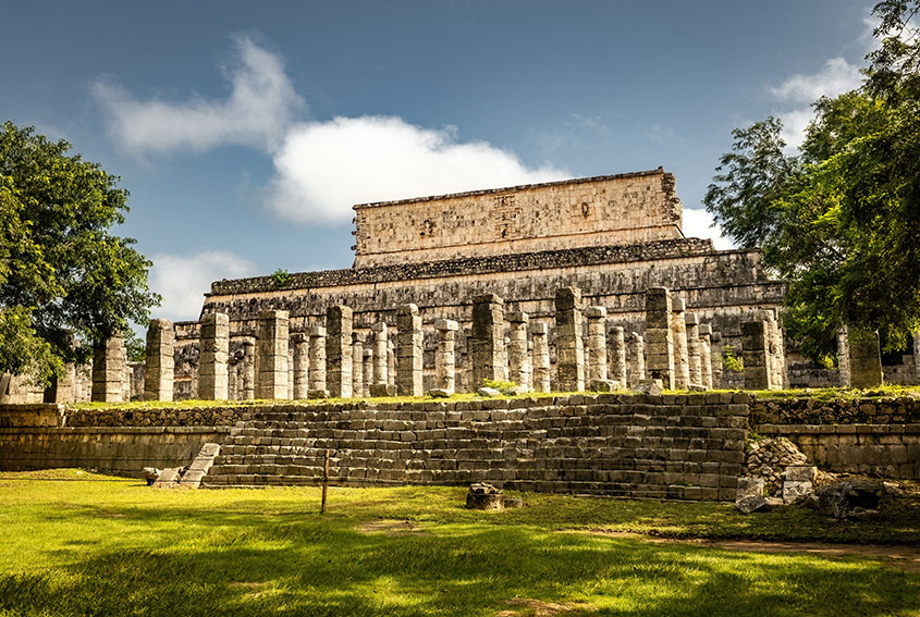 Chichen Itza. La Plaza de las Mil Columnas