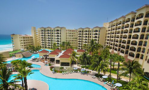 Royal Resorts Family-friendly resorts in Cancun